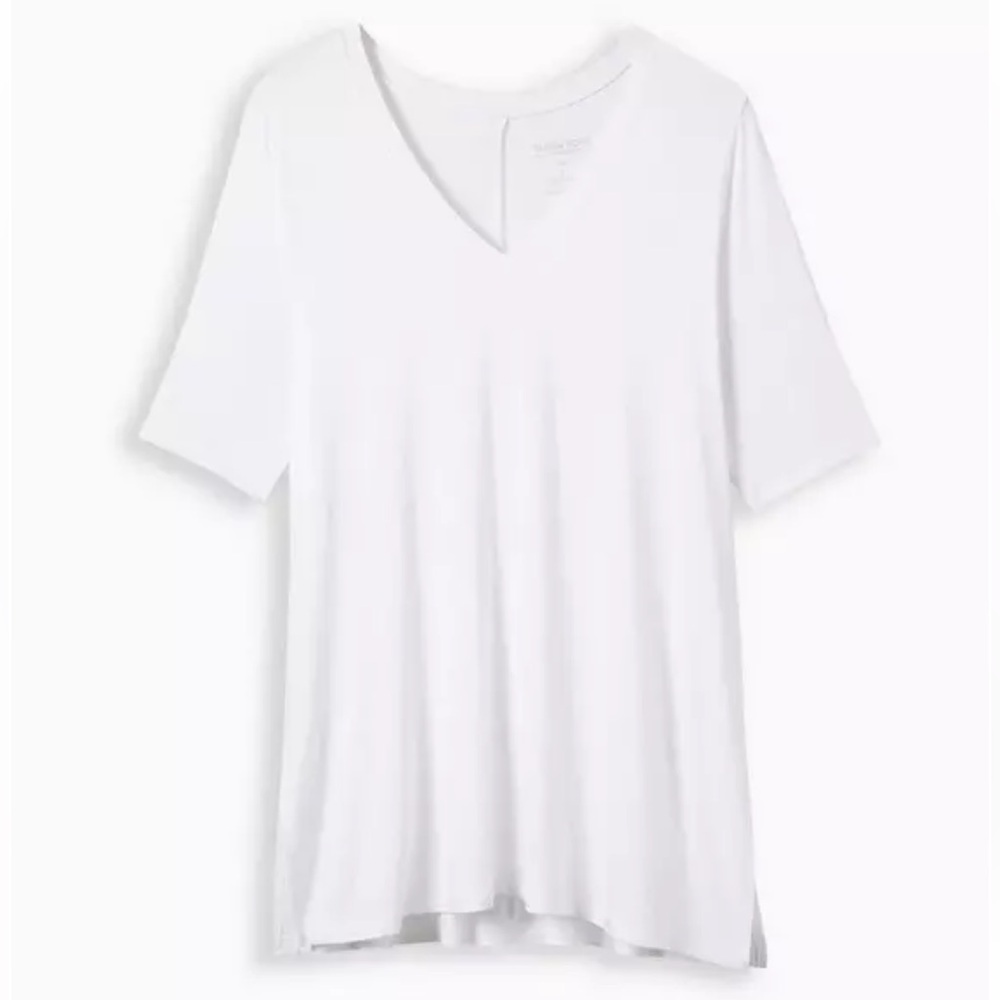 Torrid Classic White Super Soft V-Neck Tunic Tee